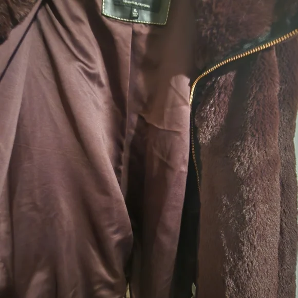 Lucky Brand Burgundy Teddy Jacket with Oversized Fit and Cozy Plush Texture Nwot - Picture 8 of 10